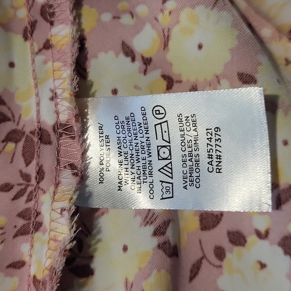 Ann Taylor floral baby doll blouse - Picture 4 of 5